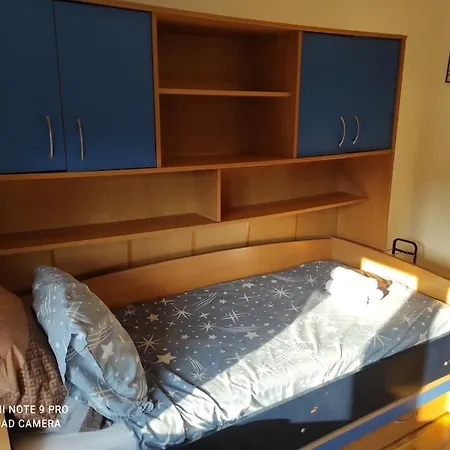 2br In *