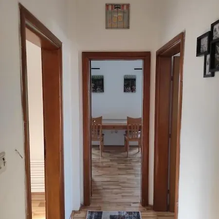 2br In Podgorica