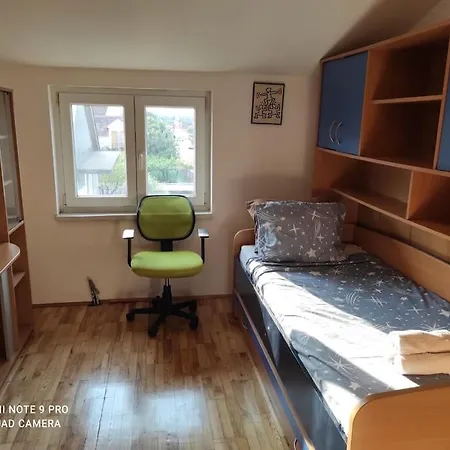 2br In Apartment